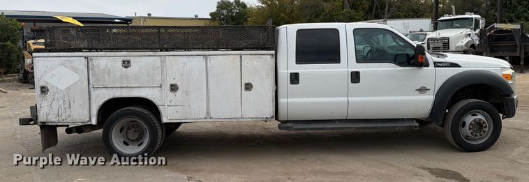 image for item DX5893 2015 Ford F450 Super Duty Crew Cab utility / service truck