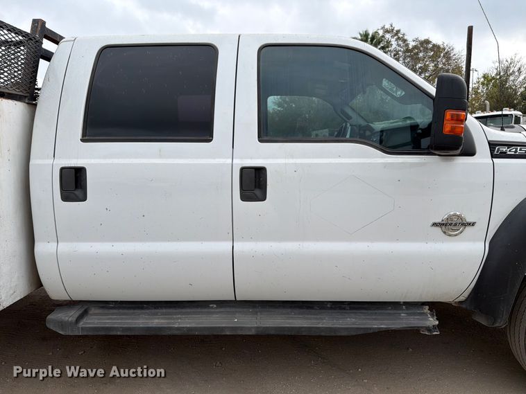 image for item DX5893 2015 Ford F450 Super Duty Crew Cab utility / service truck