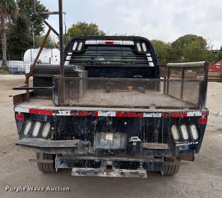 image for item DX5895 2019 Ford F250 Super Duty Crew Cab flatbed pickup truck