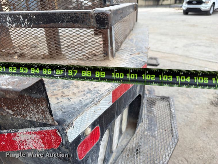 image for item DX5895 2019 Ford F250 Super Duty Crew Cab flatbed pickup truck