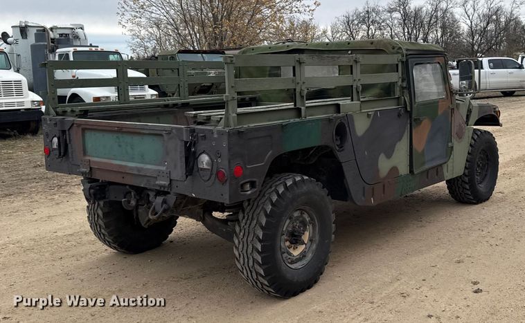 image for item EA2015 2004 AM General M998 SUV