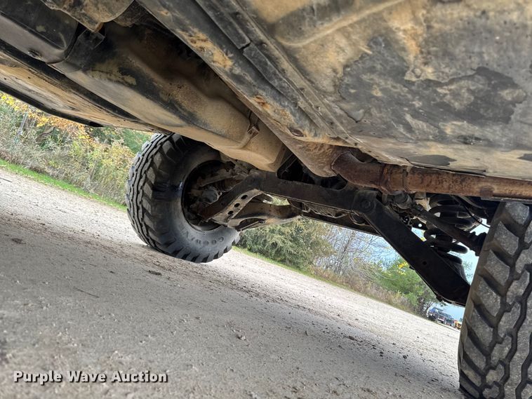 image for item EA2015 2004 AM General M998 SUV