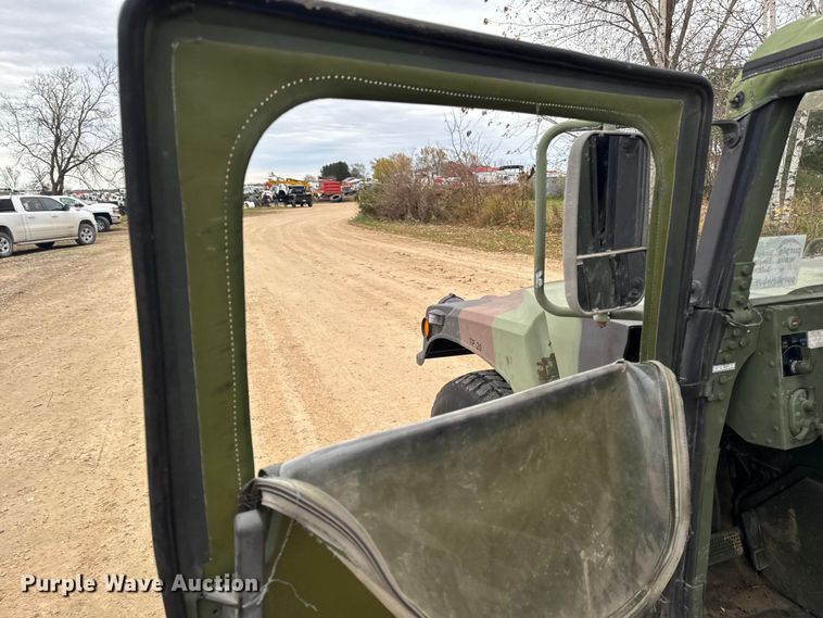 image for item EA2015 2004 AM General M998 SUV