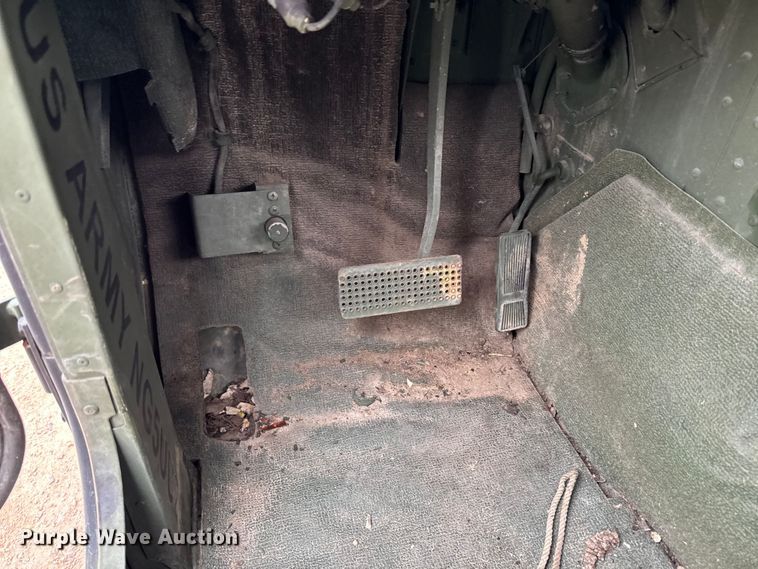 image for item EA2015 2004 AM General M998 SUV