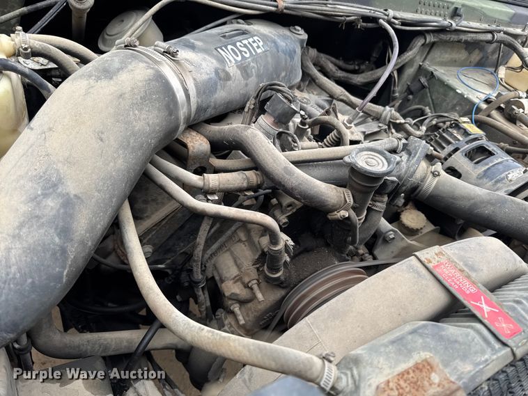 image for item EA2015 2004 AM General M998 SUV