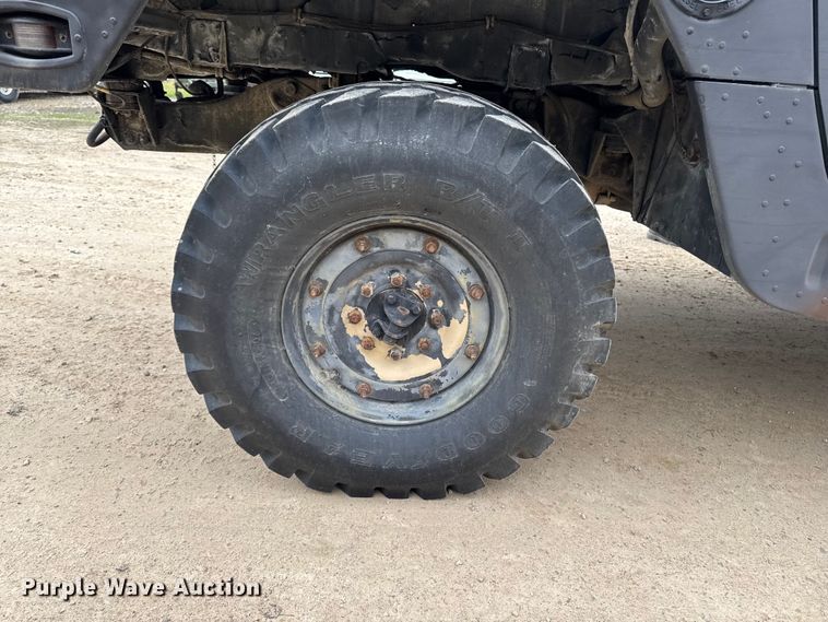 image for item EA2015 2004 AM General M998 SUV