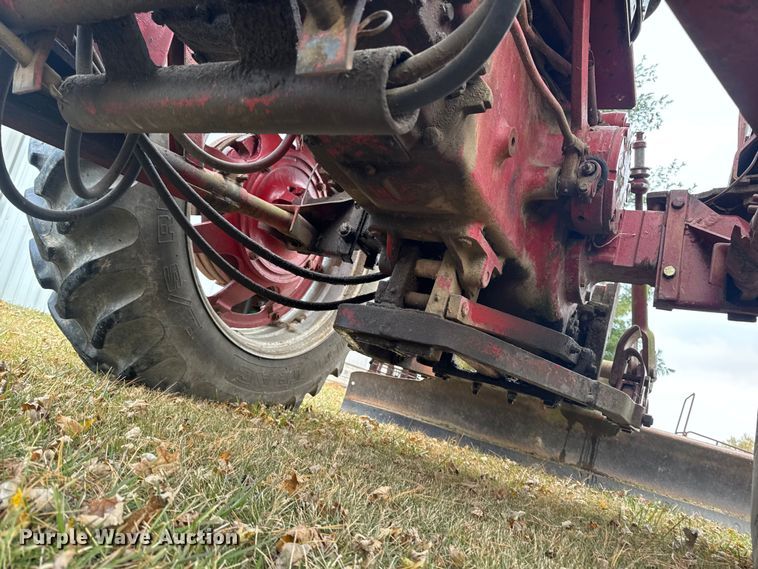 image for item EA2029 1967 International Farmall 656 tractor