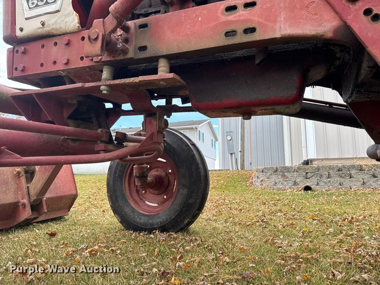 image for item EA2029 1967 International Farmall 656 tractor