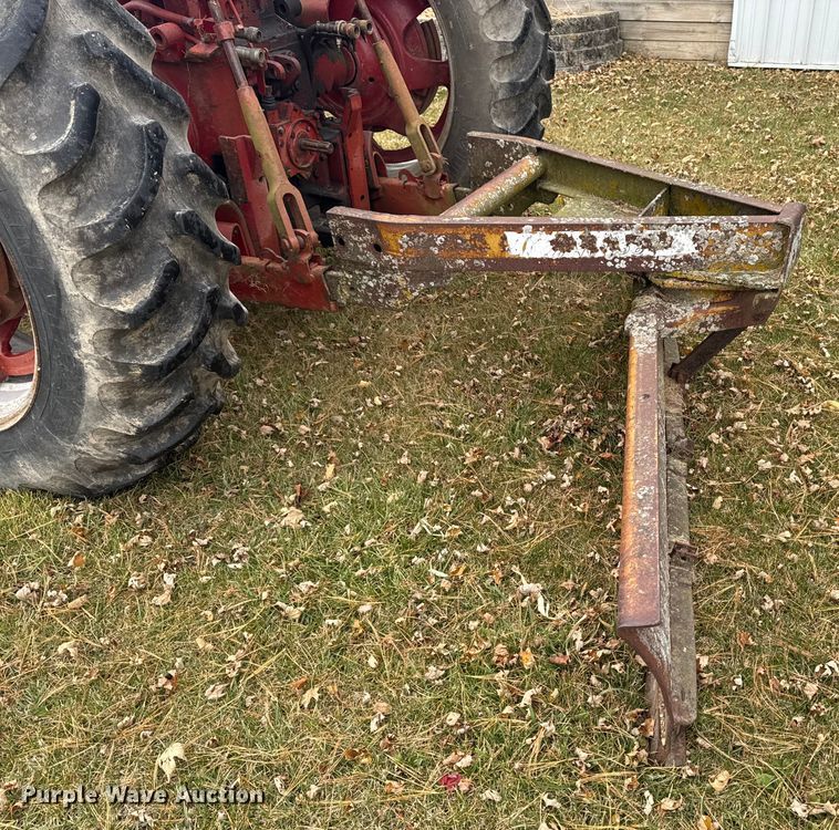 image for item EA2029 1967 International Farmall 656 tractor