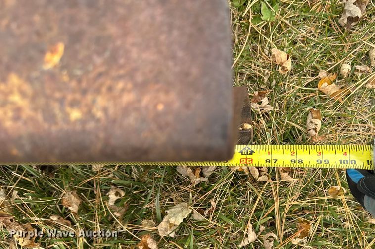 image for item EA2029 1967 International Farmall 656 tractor