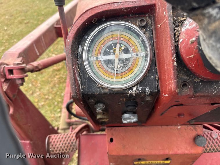 image for item EA2029 1967 International Farmall 656 tractor