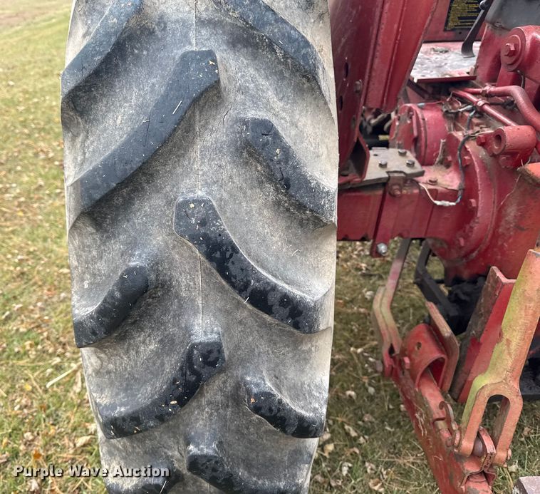 image for item EA2029 1967 International Farmall 656 tractor