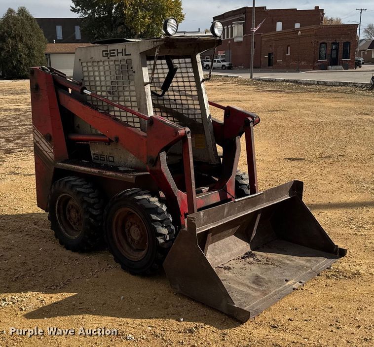 image for item EA2030 Gehl SL3510 skid steer loader