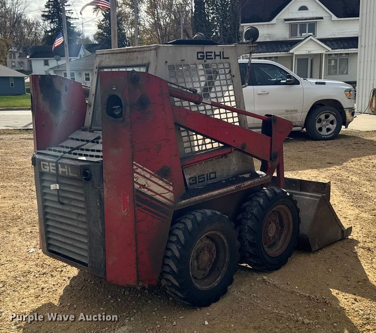 image for item EA2030 Gehl SL3510 skid steer loader