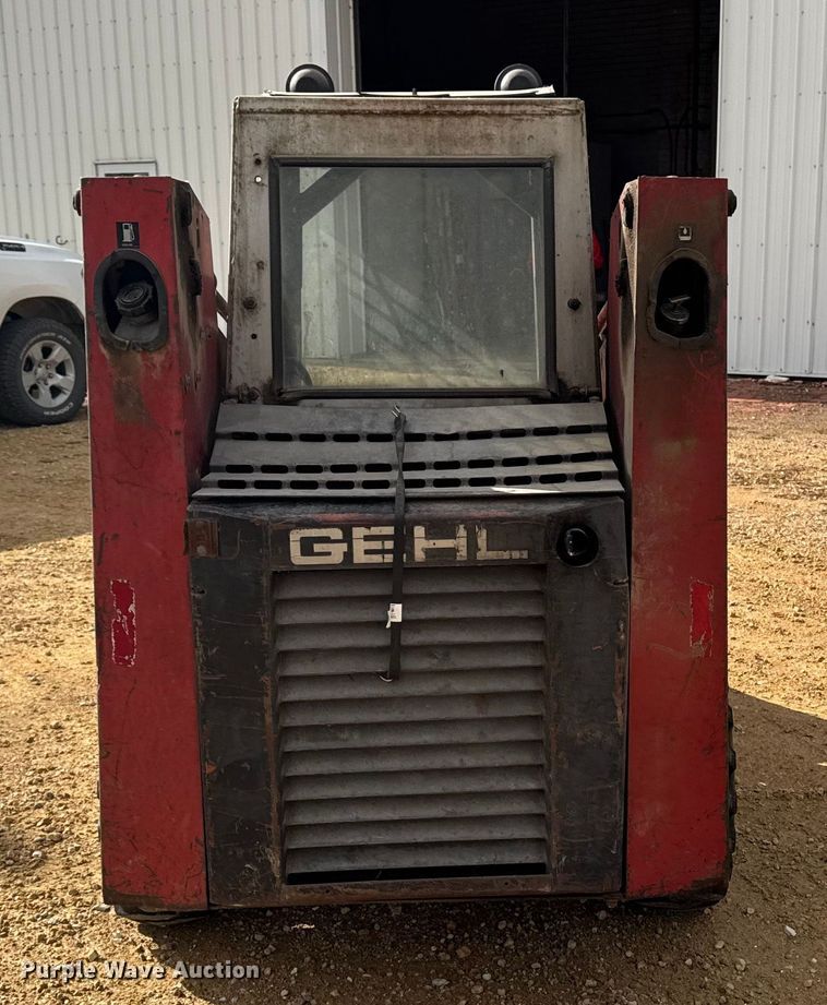 image for item EA2030 Gehl SL3510 skid steer loader