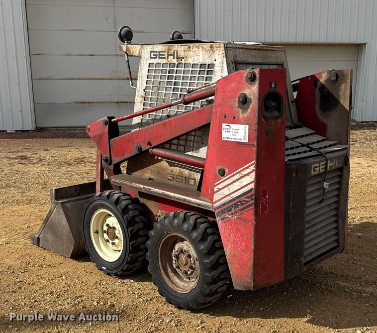 image for item EA2030 Gehl SL3510 skid steer loader