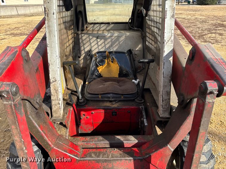 image for item EA2030 Gehl SL3510 skid steer loader