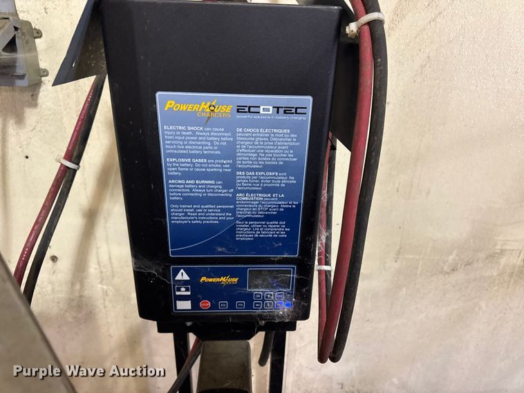 image for item EA2031 Yale forklift