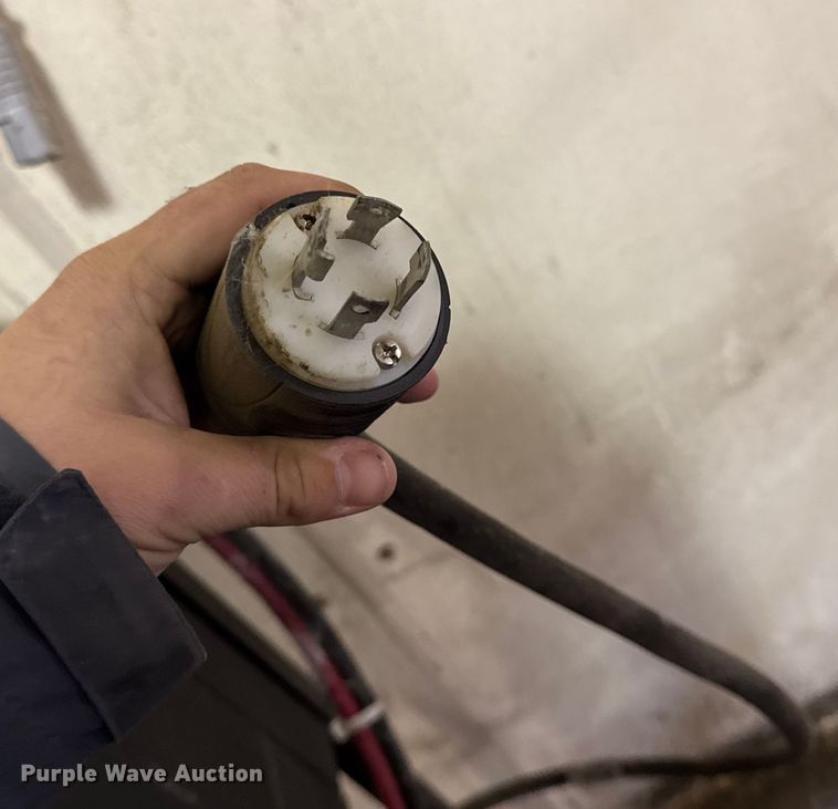 image for item EA2031 Yale forklift