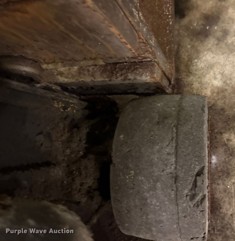 image for item EA2031 Yale forklift