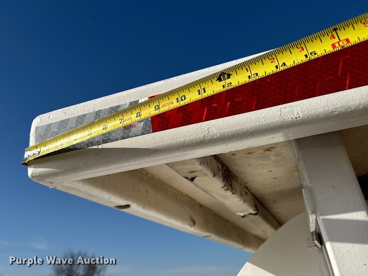 image for item EA2043 1977 Landoll drop tilt deck equipment trailer