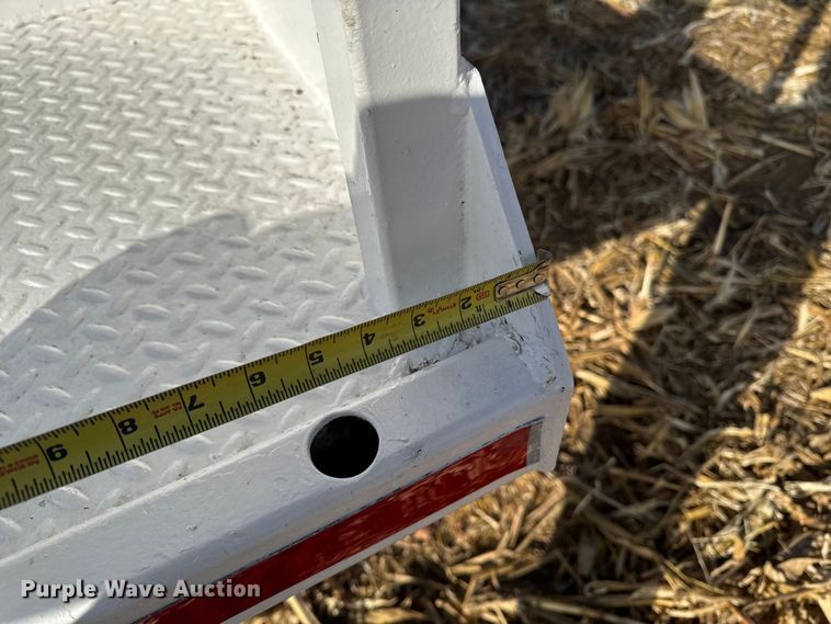 image for item EA2043 1977 Landoll drop tilt deck equipment trailer