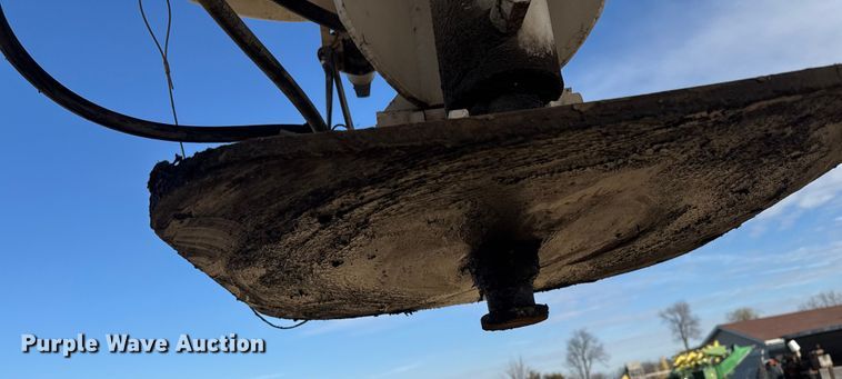 image for item EA2043 1977 Landoll drop tilt deck equipment trailer