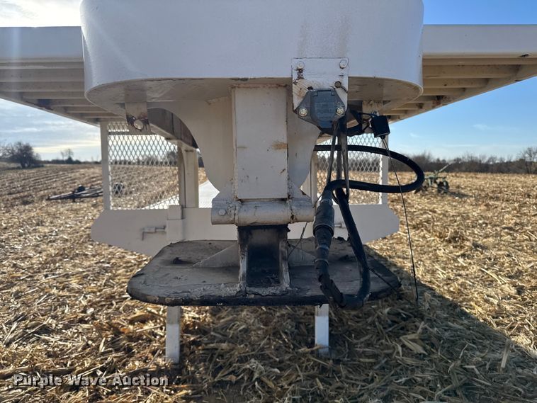 image for item EA2043 1977 Landoll drop tilt deck equipment trailer