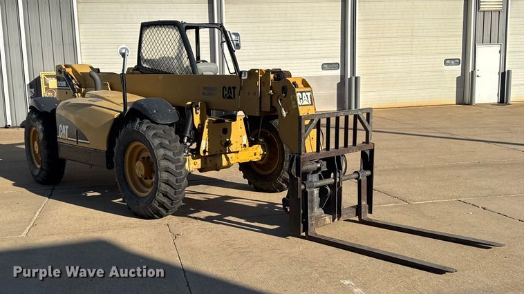 image for item EA2058 2005 Caterpillar TH360B telehandler