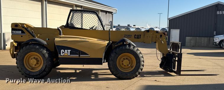 image for item EA2058 2005 Caterpillar TH360B telehandler