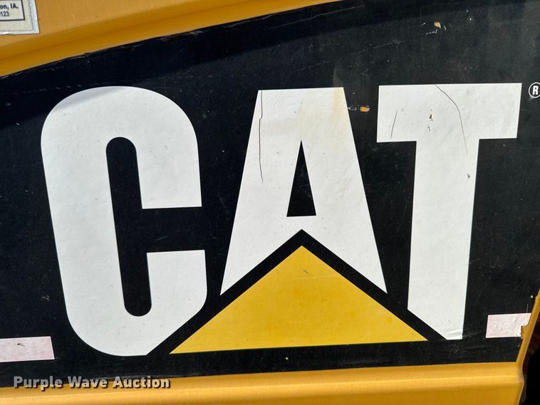 image for item EA2058 2005 Caterpillar TH360B telehandler