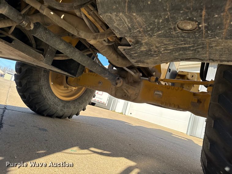 image for item EA2058 2005 Caterpillar TH360B telehandler