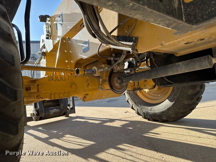 image for item EA2058 2005 Caterpillar TH360B telehandler