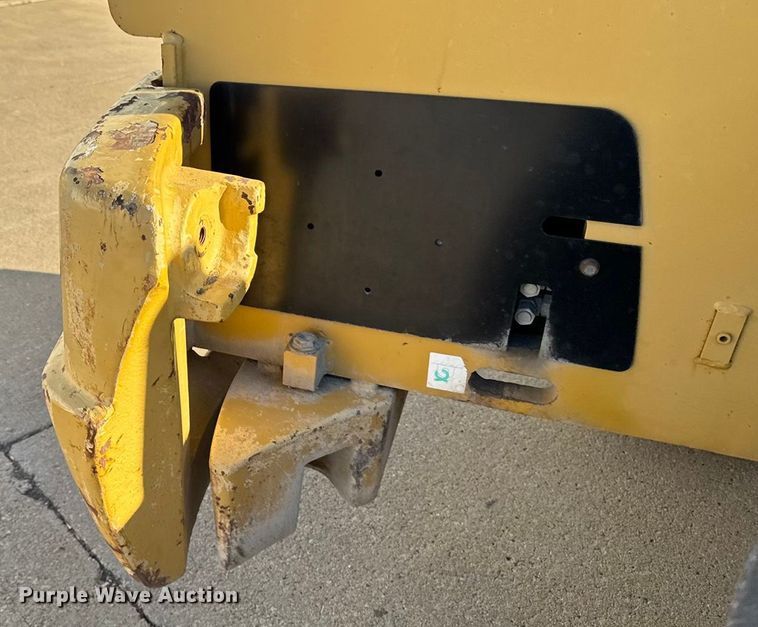 image for item EA2058 2005 Caterpillar TH360B telehandler