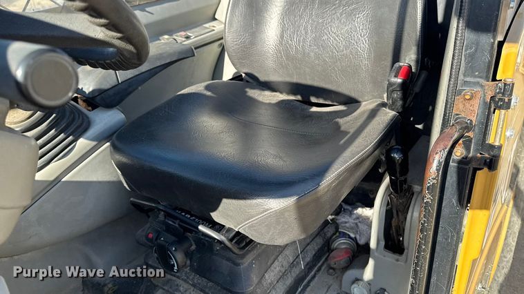 image for item EA2058 2005 Caterpillar TH360B telehandler