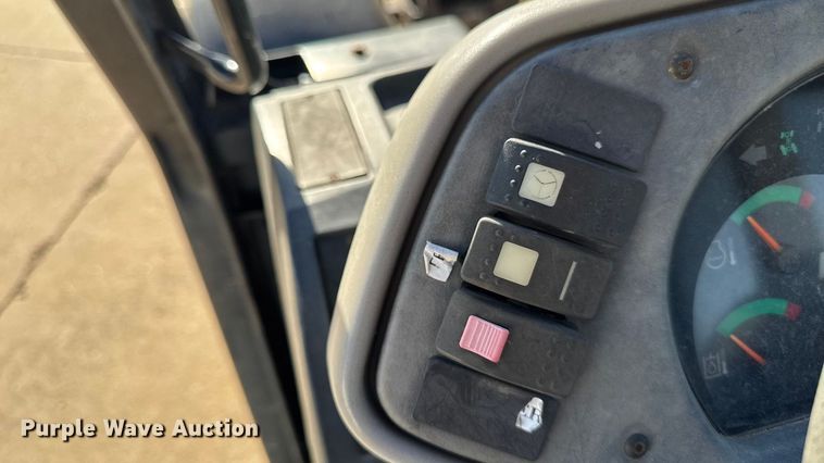 image for item EA2058 2005 Caterpillar TH360B telehandler