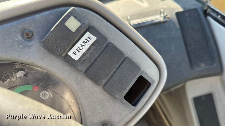 image for item EA2058 2005 Caterpillar TH360B telehandler