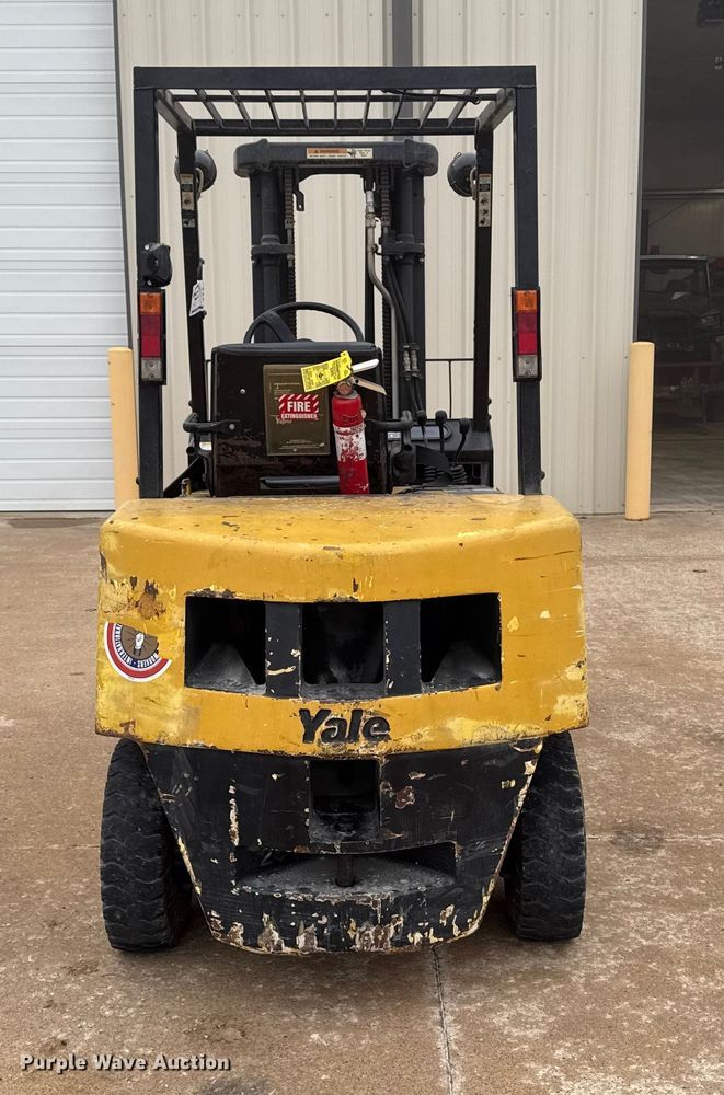 image for item EA2094 Yale GP050RFNUAE084 forklift
