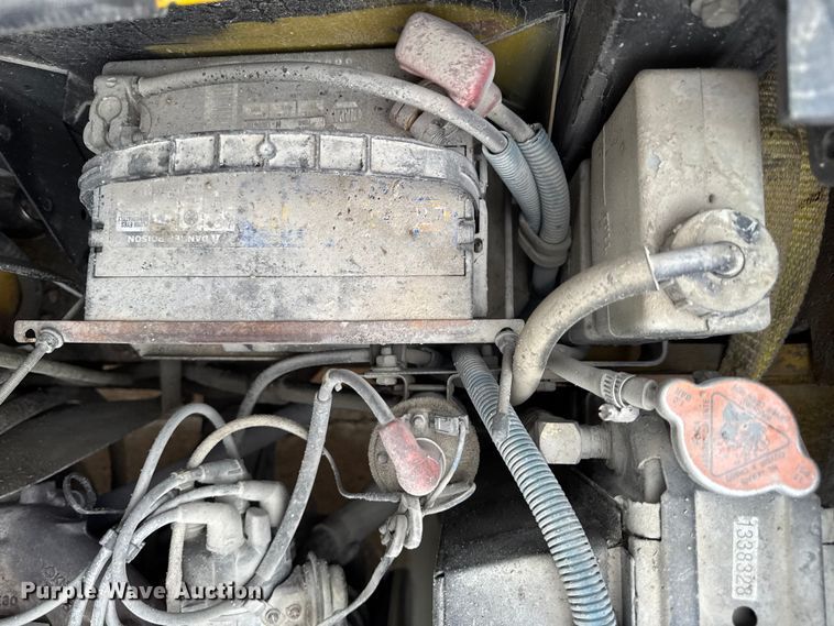 image for item EA2094 Yale GP050RFNUAE084 forklift