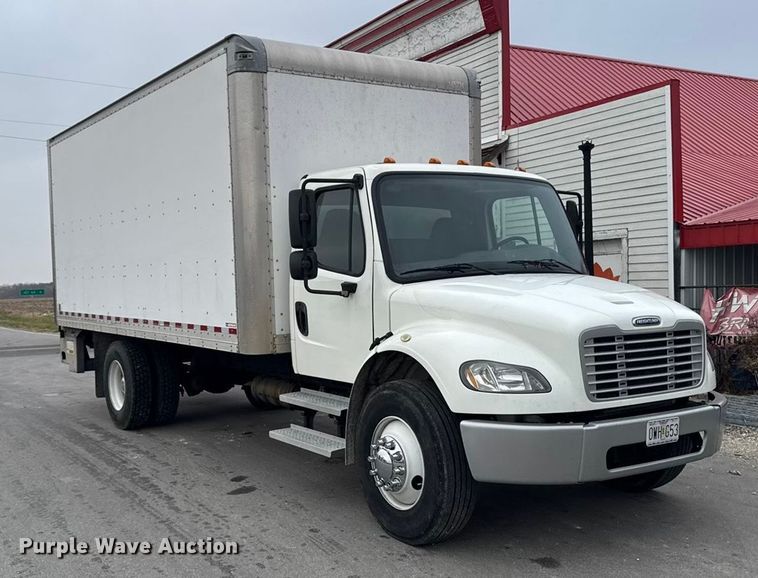 image for item EA2101 2016 Freightliner M2 box truck