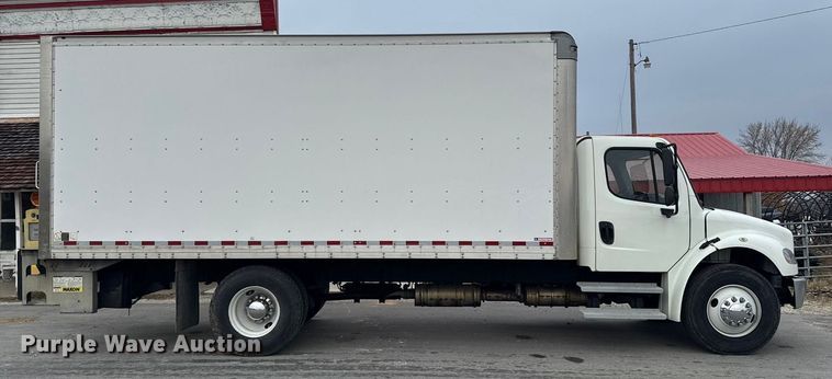 image for item EA2101 2016 Freightliner M2 box truck