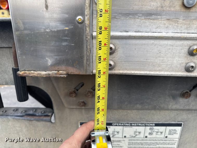 image for item EA2101 2016 Freightliner M2 box truck