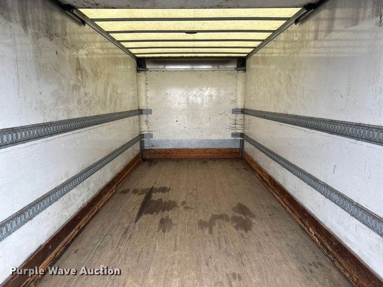 image for item EA2101 2016 Freightliner M2 box truck