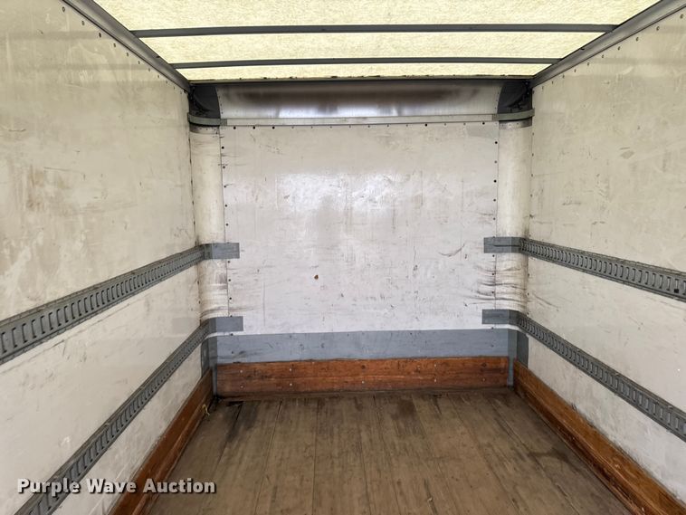 image for item EA2101 2016 Freightliner M2 box truck