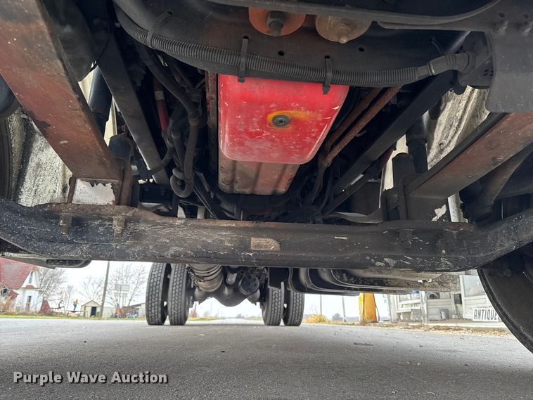 image for item EA2101 2016 Freightliner M2 box truck