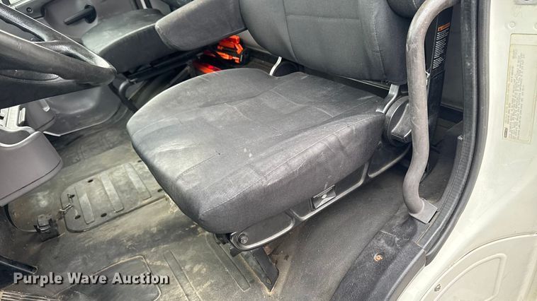 image for item EA2101 2016 Freightliner M2 box truck