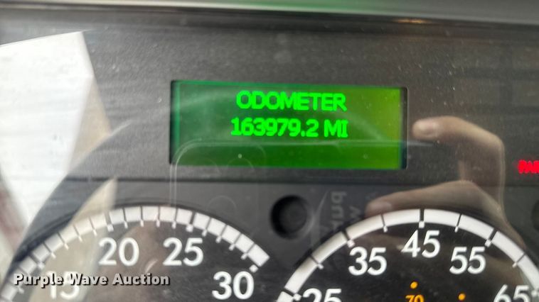 image for item EA2101 2016 Freightliner M2 box truck