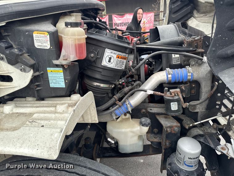 image for item EA2101 2016 Freightliner M2 box truck