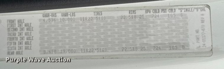 image for item EA2101 2016 Freightliner M2 box truck