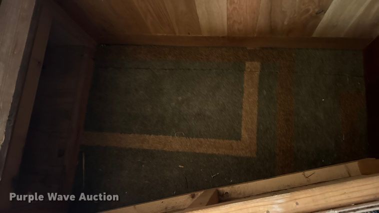 image for item EA2102 1993 International 3800 RV